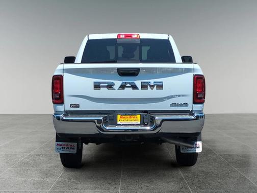 2025 RAM 2500 Tradesman Crew Cab 4x4 6'4' Box