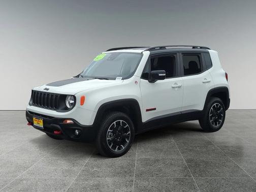 2023 Jeep Renegade Trailhawk