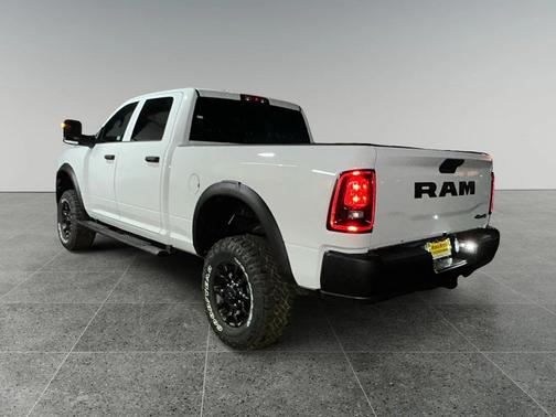 2026 RAM 2500 Tradesman Crew Cab 4x4 6'4' Box