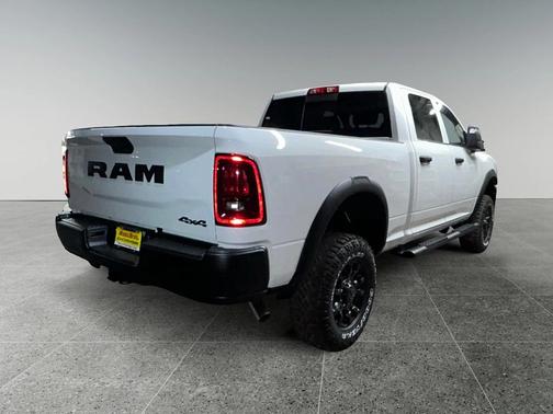 2026 RAM 2500 Tradesman Crew Cab 4x4 6'4' Box
