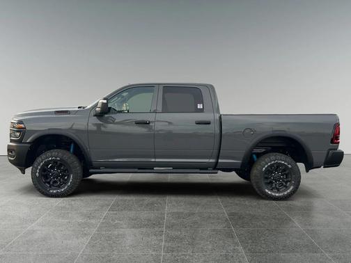 2026 RAM 2500 Tradesman Crew Cab 4x4 6'4' Box