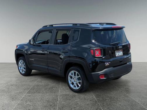 2022 Jeep Renegade Latitude