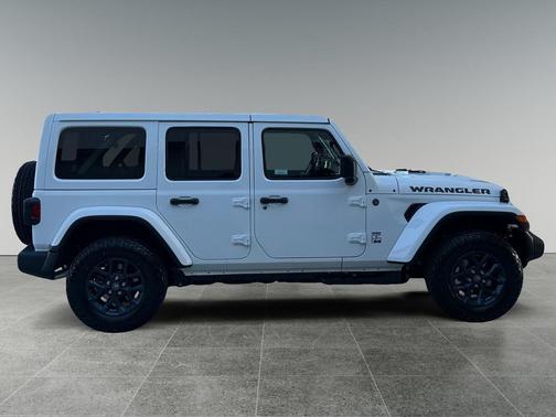 Bright White Clearcoat 2026 Jeep Wrangler Sport