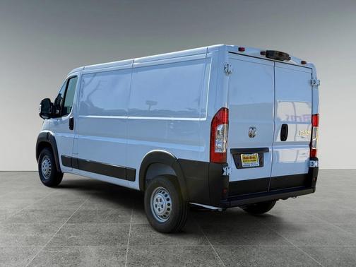 2026 RAM ProMaster 1500 Low Roof