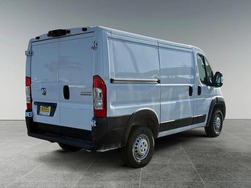 2026 RAM ProMaster 1500 Low Roof