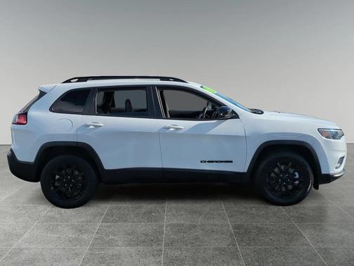 2023 Jeep Cherokee Altitude