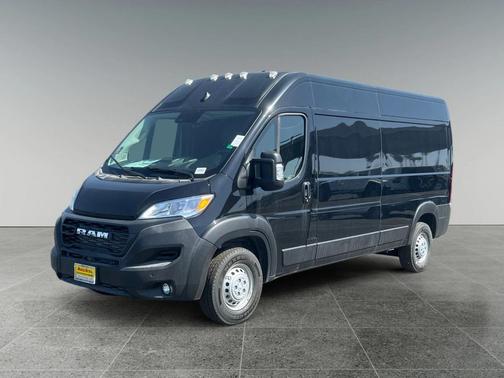 2025 RAM ProMaster 2500 Tradesman