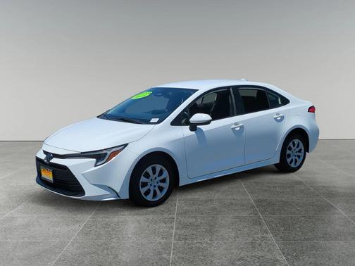 2023 Toyota Corolla Hybrid LE
