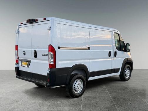 2026 RAM ProMaster 1500 Low Roof