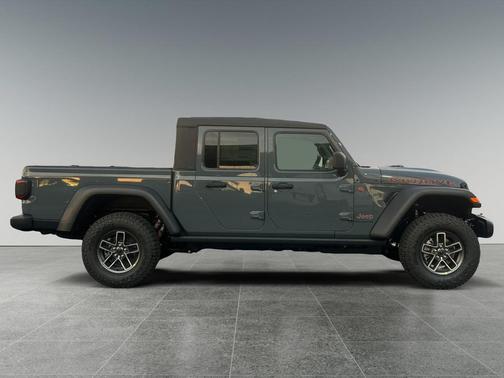 Anvil Clearcoat 2026 Jeep Gladiator Mojave 4x4