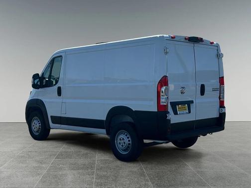 2026 RAM ProMaster 1500 Low Roof