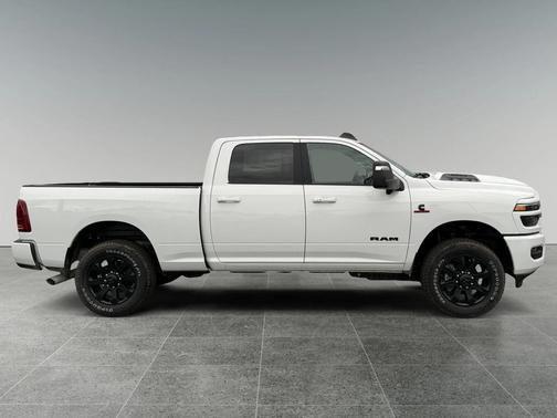 2026 RAM 2500 Laramie Crew Cab 4x4 6'4' Box