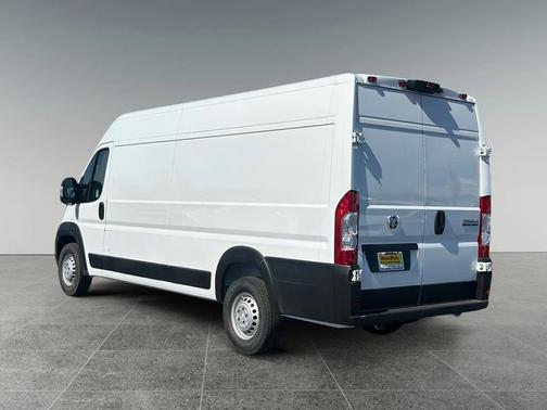 Bright White Clearcoat 2026 RAM ProMaster 3500 High Roof
