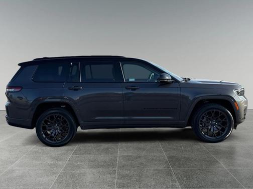 2025 Jeep Grand Cherokee L Summit Reserve