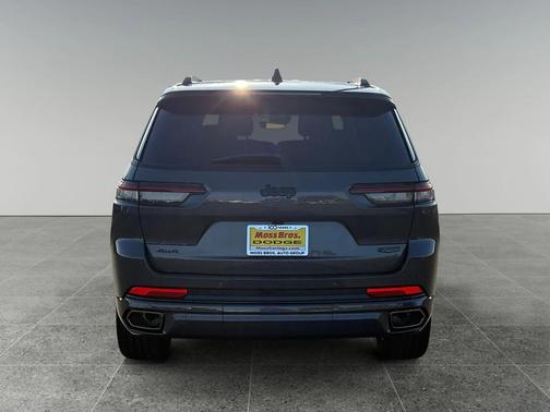 2025 Jeep Grand Cherokee L Summit Reserve