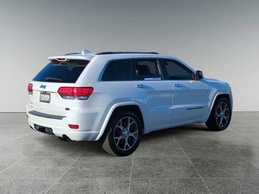 2019 Jeep Grand Cherokee Overland