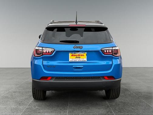 Hydro Blue Pearlcoat 2026 Jeep Compass Limited