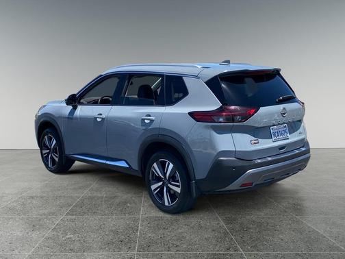 Boulder Gray Pearl 2022 Nissan Rogue SL