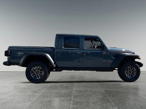 2026 Jeep Gladiator Mojave 4x4