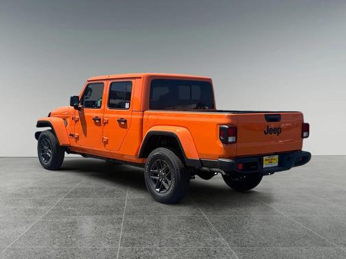 2025 Jeep Gladiator Sport S