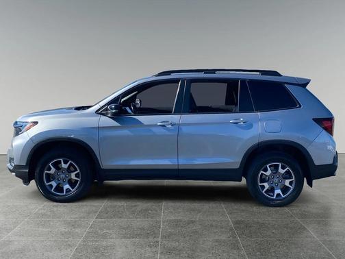 2023 Honda Passport AWD TrailSport