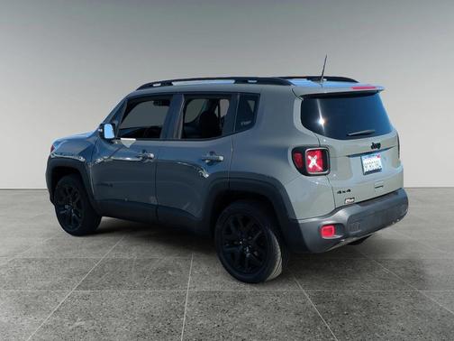 2022 Jeep Renegade Altitude