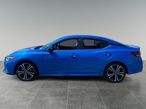 Electric Blue Metallic 2022 Nissan Sentra SR