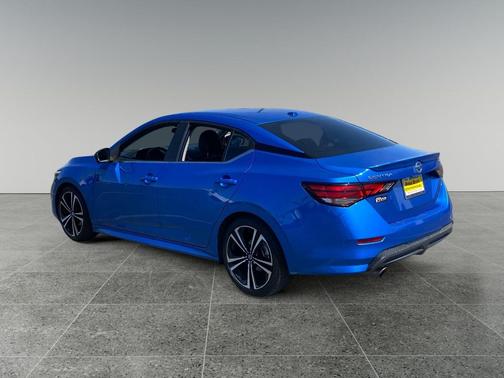 Electric Blue Metallic 2022 Nissan Sentra SR