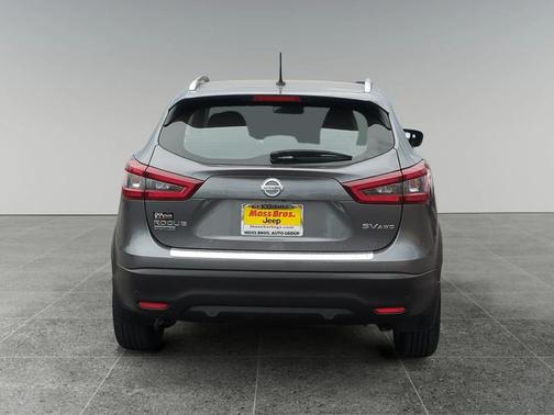 2022 Nissan Rogue Sport SV