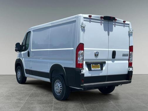 2025 RAM ProMaster 1500 Low Roof