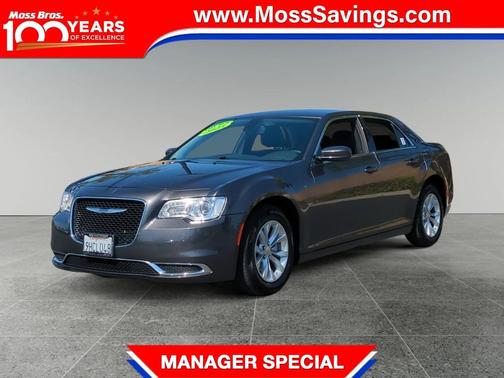 2023 Chrysler 300 Touring