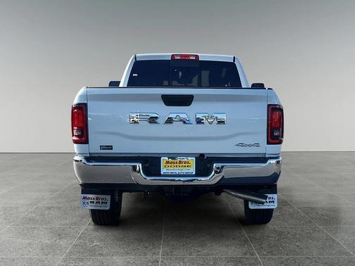 2025 RAM 3500 Tradesman Crew Cab 4x4 8' Box