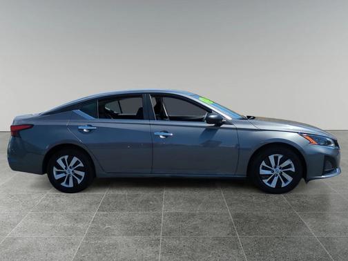 2024 Nissan Altima S FWD