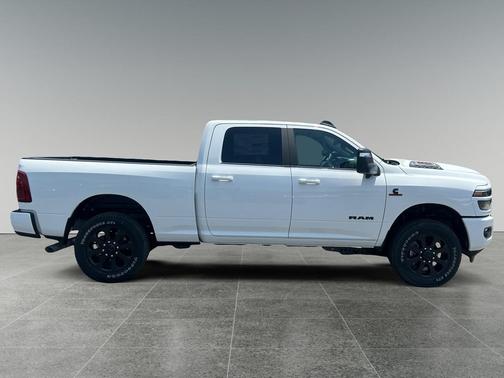Bright White Clearcoat 2026 RAM 2500 Laramie Crew Cab 4x4 6'4' Box