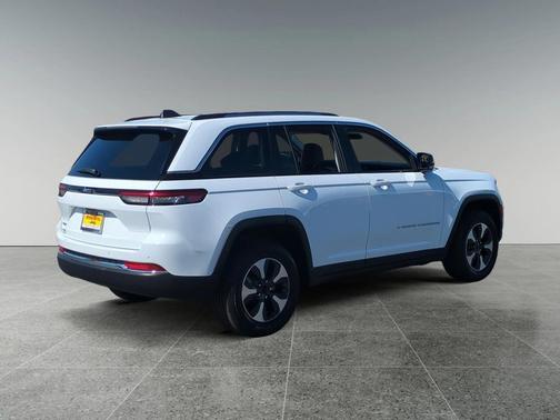 2024 Jeep Grand Cherokee 4xe Base