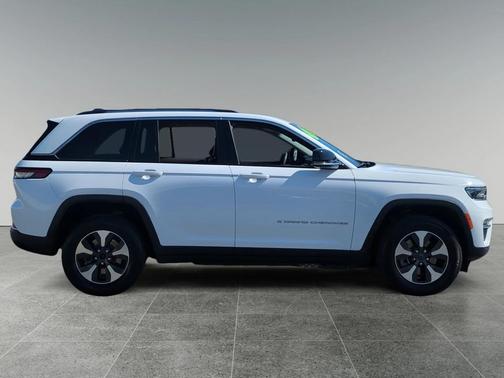 2024 Jeep Grand Cherokee 4xe Base