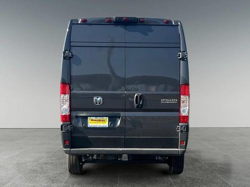 2025 RAM ProMaster 2500 Tradesman