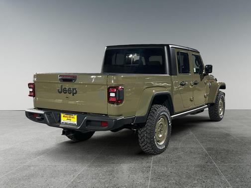 41 2026 Jeep Gladiator Sport