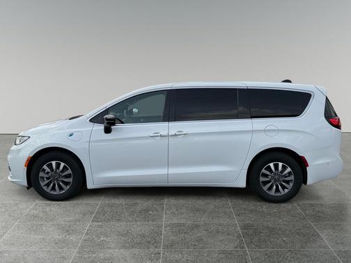 Bright White Clearcoat 2025 Chrysler Pacifica Hybrid Select