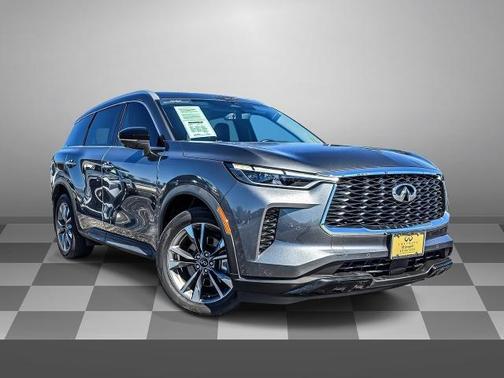 2024 INFINITI QX60 LUXE