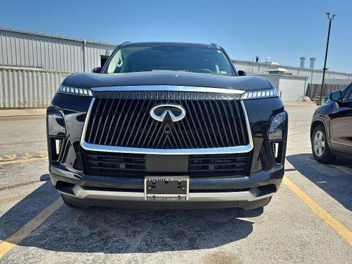 Diamond Black 2025 INFINITI QX80 SENSORY