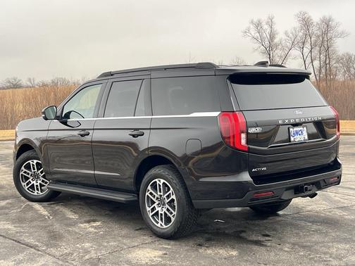 2025 Ford Expedition Active