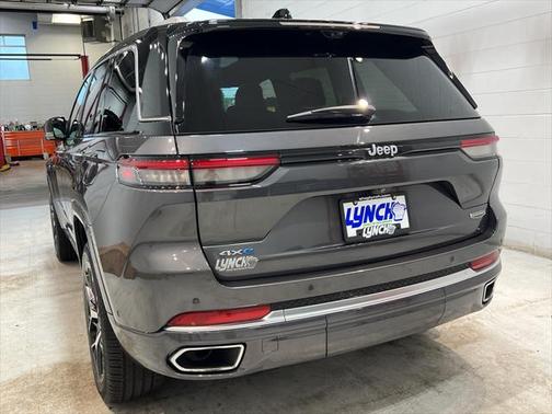 2022 Jeep Grand Cherokee 4xe Summit Reserve