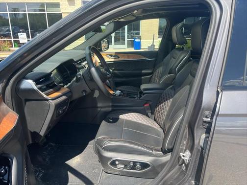2022 Jeep Grand Cherokee 4xe Summit Reserve