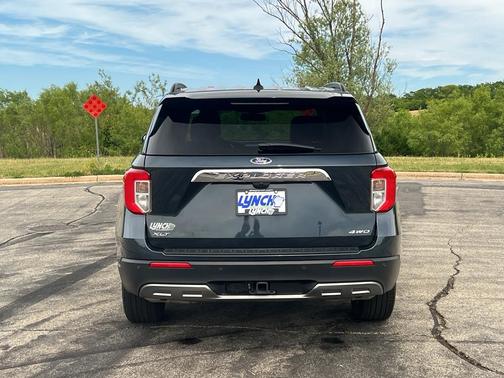 STONE BLUE METALLIC 2024 Ford Explorer XLT
