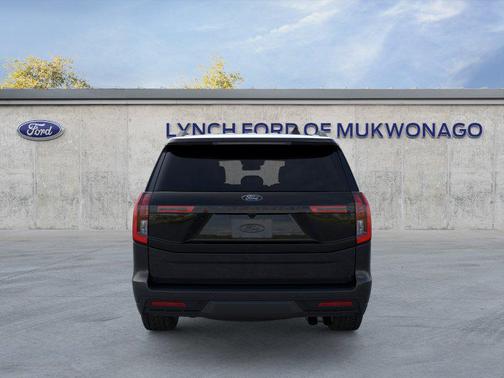 AGATE BLACK METALLIC 2026 Ford Expedition Tremor
