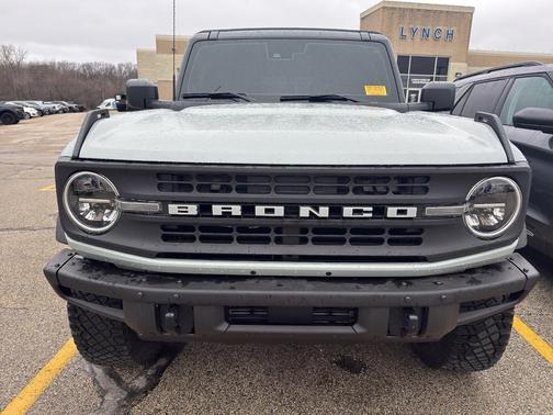 2022 Ford Bronco Black Diamond