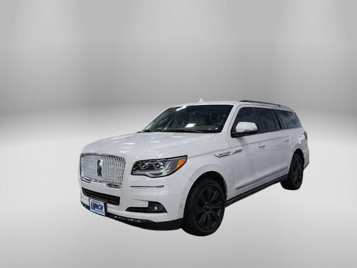 2023 Lincoln Navigator L Reserve