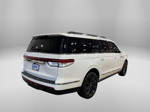2023 Lincoln Navigator L Reserve