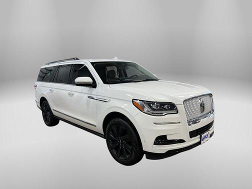 2023 Lincoln Navigator L Reserve
